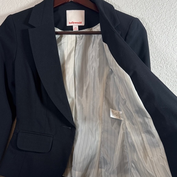 NWT Hollywould Black Women's Padded Shoulder Blazer Jacket Size XS - Picture 4 of 8
